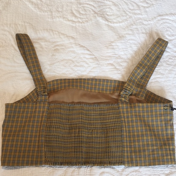 Aritzia Jazdia crop top - Picture 3 of 5